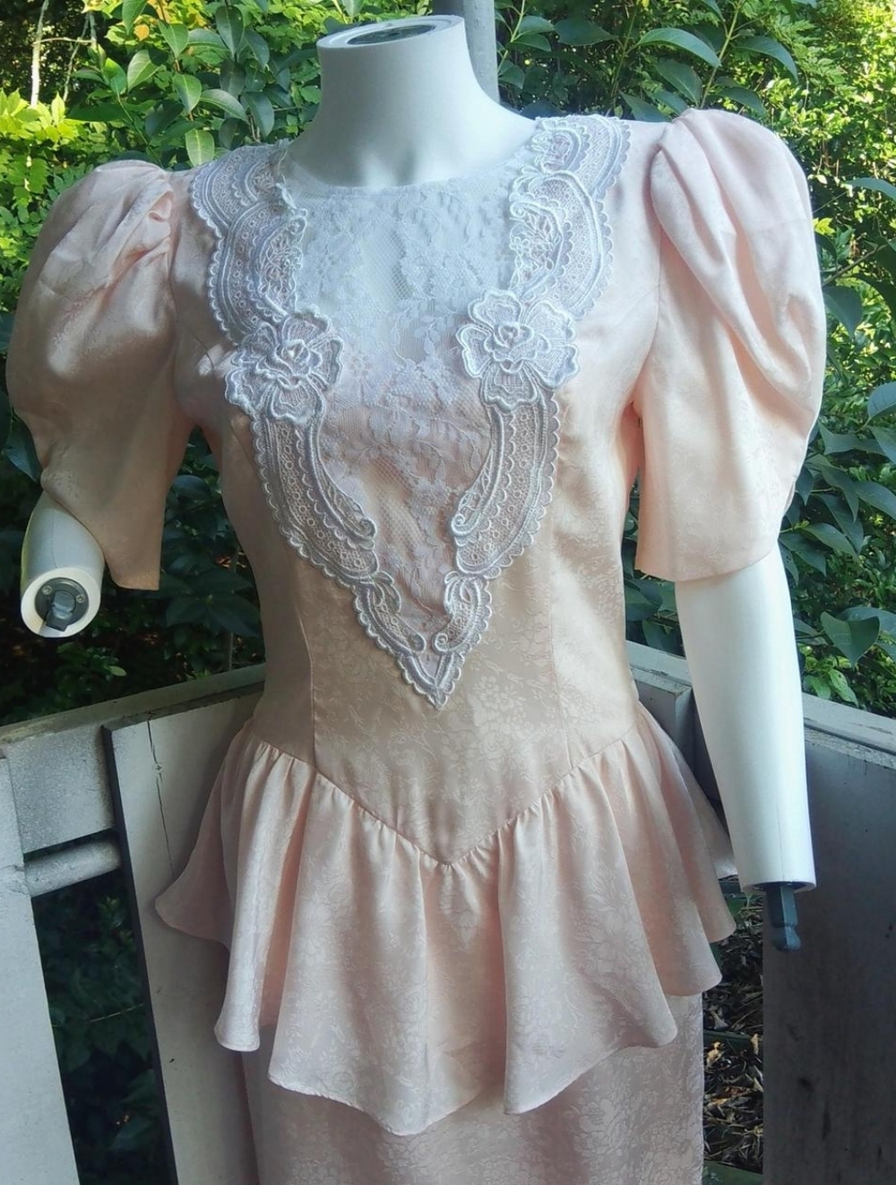 Scott McClintock 80s Coquette Lace Peplum Puff Sleeve Bow Satin Midi Dress - Picture 5 of 8